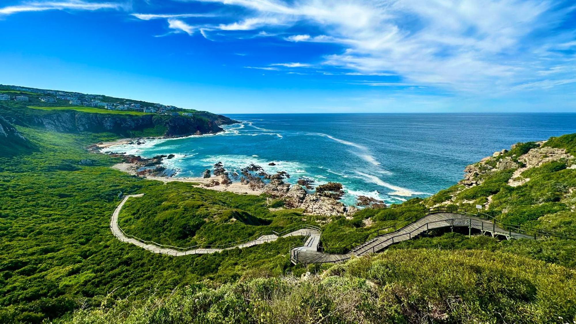 Villa For Family And Golf Mossel Bay Bagian luar foto